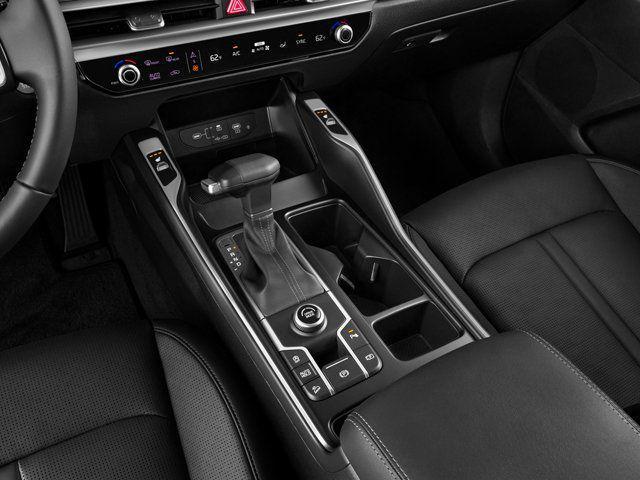 used 2025 Kia Sorento car, priced at $38,498