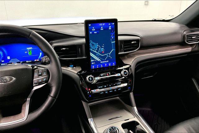 used 2024 Ford Explorer car, priced at $42,924