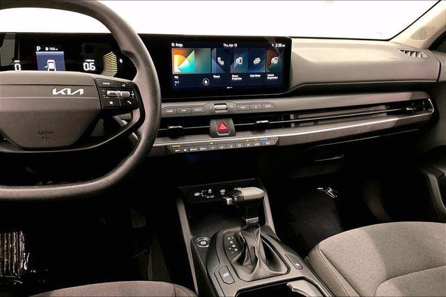 used 2025 Kia K4 car
