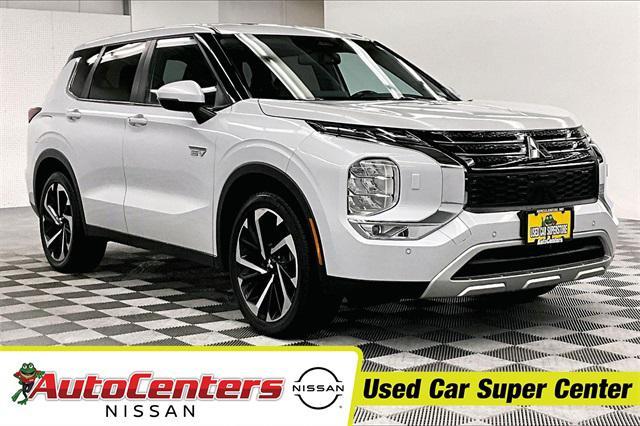 used 2024 Mitsubishi Outlander PHEV car, priced at $28,616