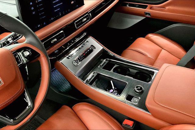 used 2025 Lincoln Aviator car, priced at $62,162