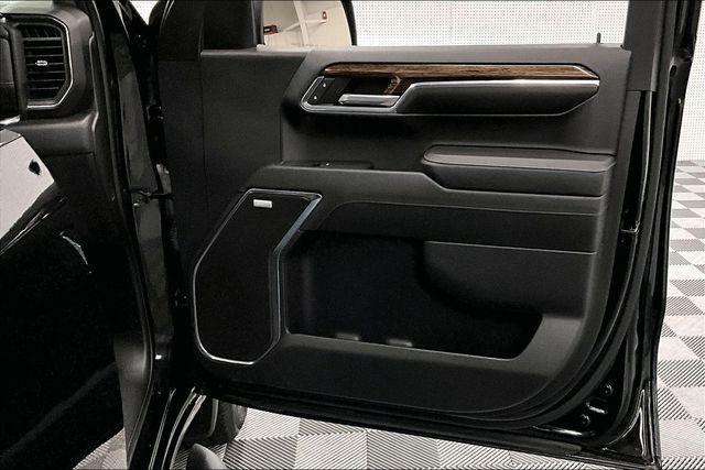 used 2024 GMC Sierra 1500 car, priced at $42,398