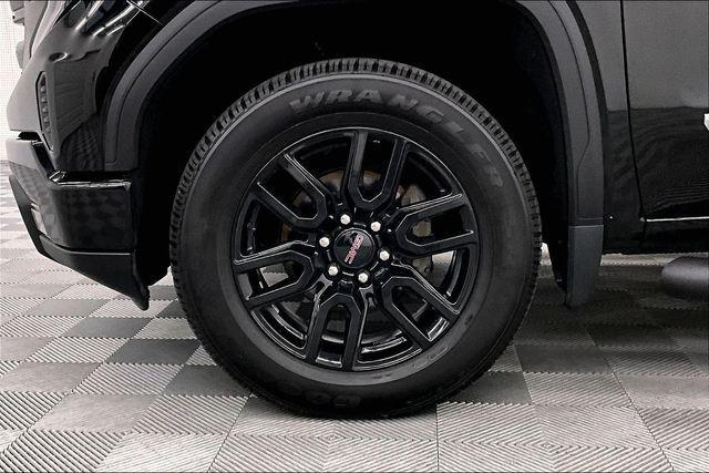 used 2024 GMC Sierra 1500 car, priced at $42,398