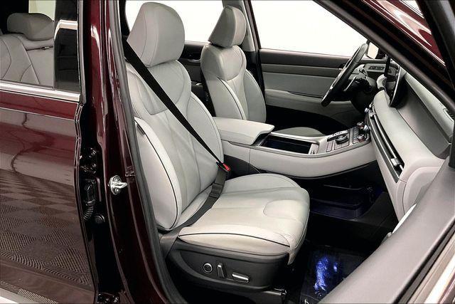 used 2024 Hyundai Palisade car, priced at $35,992