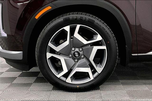 used 2024 Hyundai Palisade car, priced at $35,992
