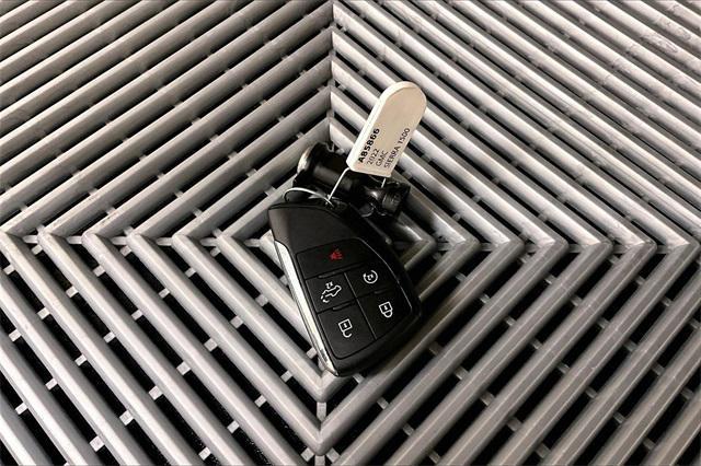 used 2022 GMC Sierra 1500 car, priced at $44,998