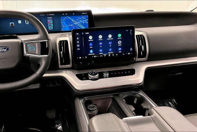 used 2025 Ford Expedition Max car, priced at $55,019