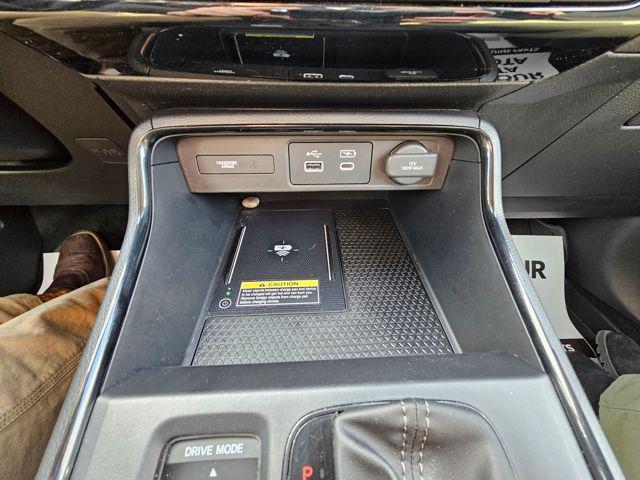 used 2024 Honda CR-V car, priced at $32,492