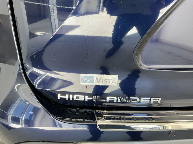 new 2026 Toyota Highlander Hybrid car, priced at $57,906