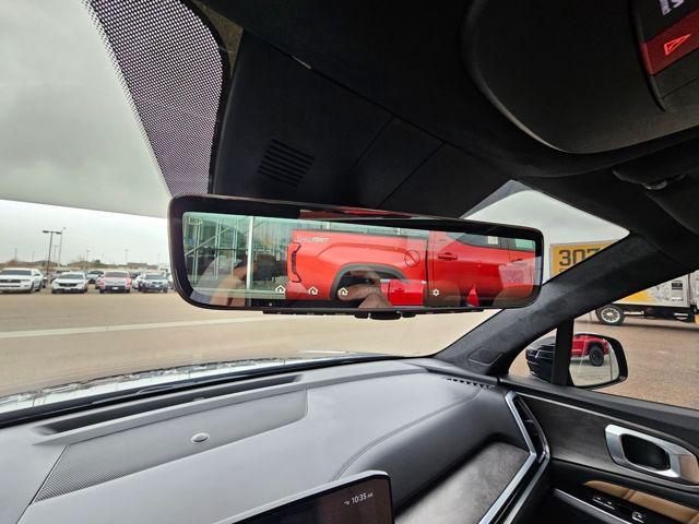 used 2025 Kia Sorento car, priced at $38,492