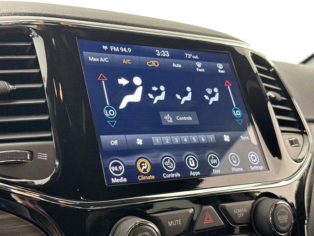 used 2022 Jeep Grand Cherokee car, priced at $23,754