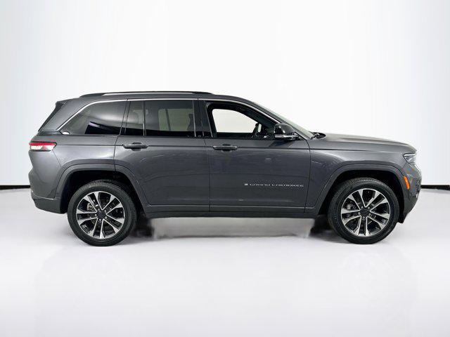 used 2022 Jeep Grand Cherokee car, priced at $33,839