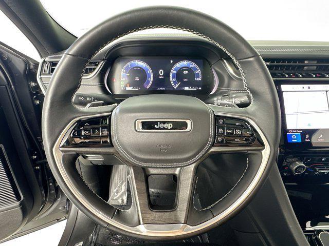 used 2022 Jeep Grand Cherokee car, priced at $33,839