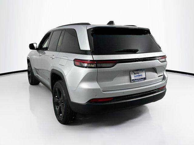 used 2023 Jeep Grand Cherokee car, priced at $29,995