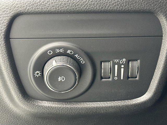 used 2023 Jeep Grand Cherokee car, priced at $29,995