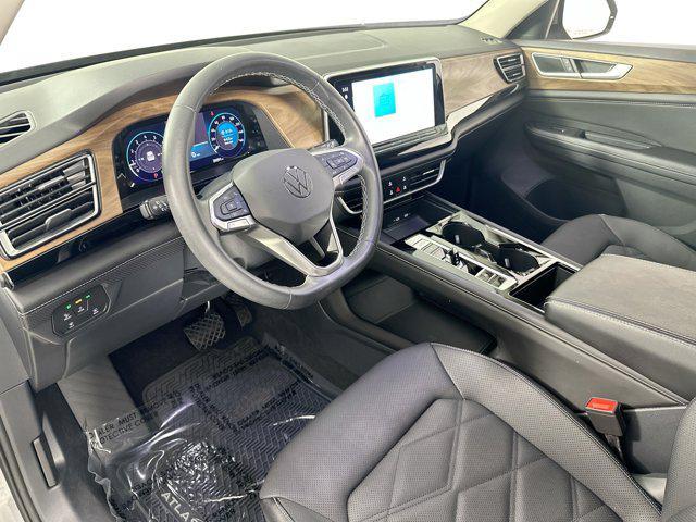 used 2024 Volkswagen Atlas car, priced at $30,382