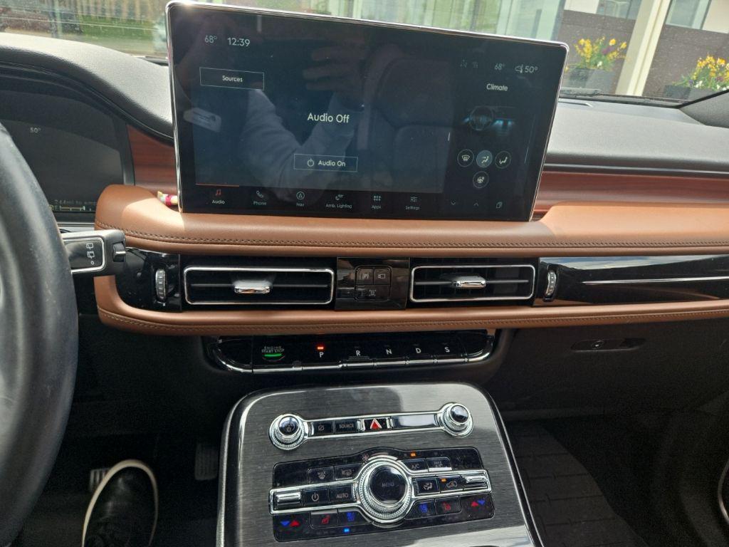 used 2023 Lincoln Nautilus car, priced at $38,500