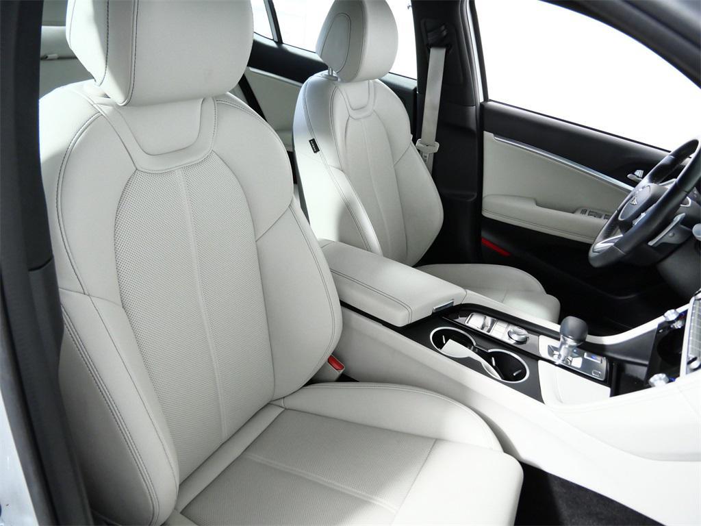 used 2025 Genesis G70 car, priced at $28,750