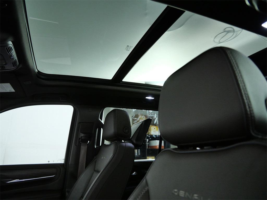 used 2021 GMC Yukon car, priced at $50,750