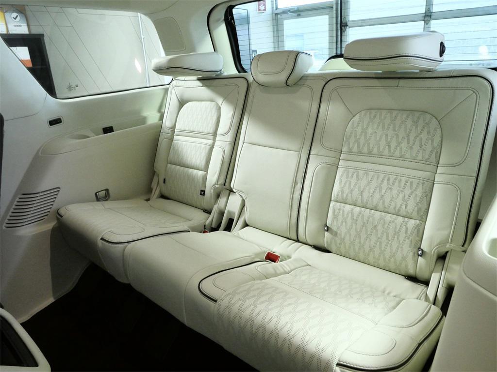 used 2020 Lincoln Navigator car, priced at $42,888