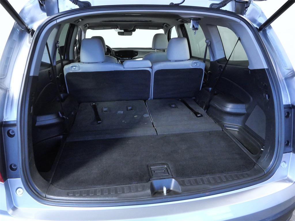 used 2022 Honda Pilot car, priced at $30,750