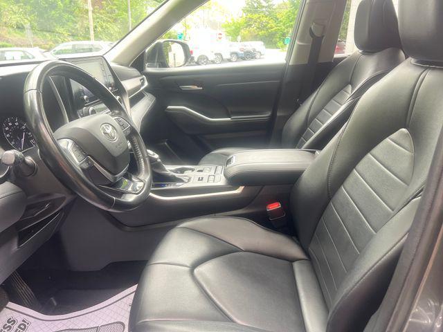 used 2021 Toyota Highlander car, priced at $28,968