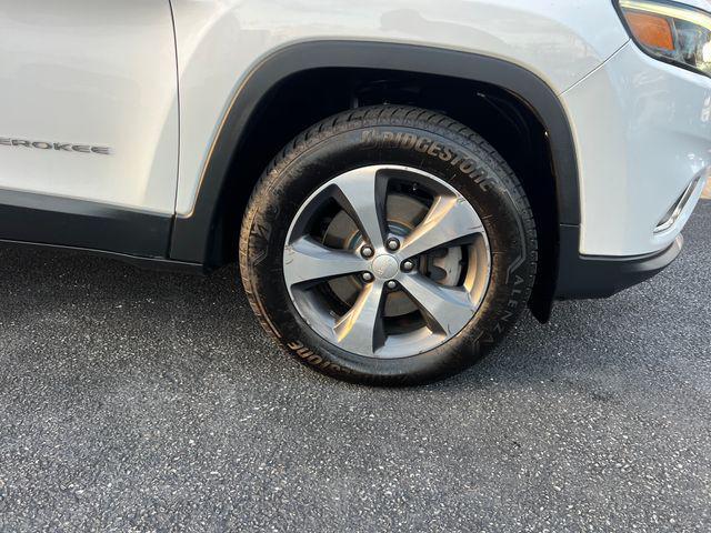 used 2019 Jeep Cherokee car, priced at $15,750