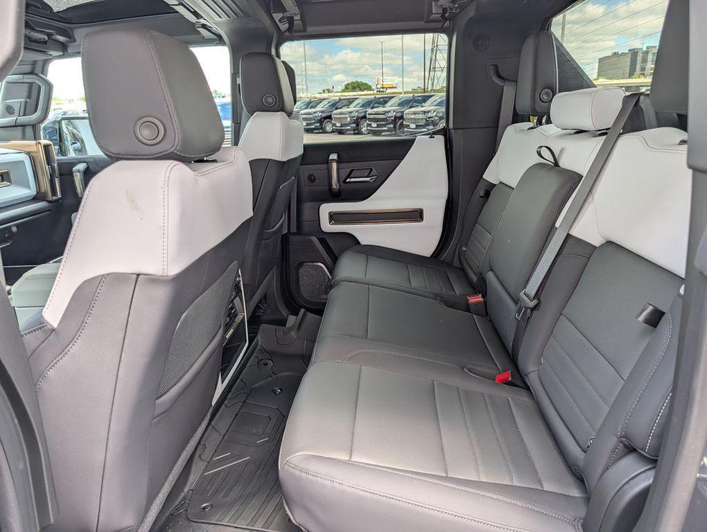 used 2025 GMC HUMMER EV Pickup car, priced at $78,958