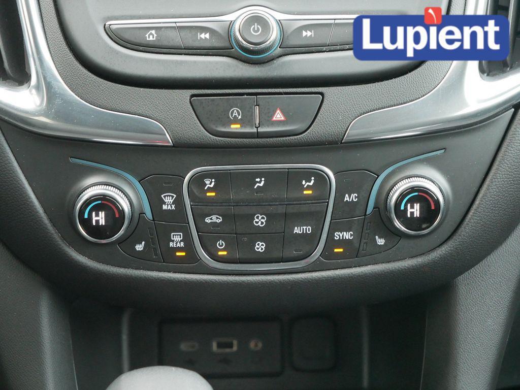 used 2022 Chevrolet Equinox car, priced at $19,473