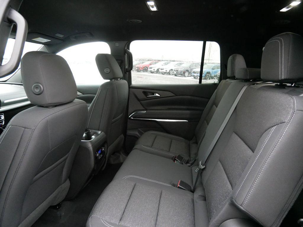 new 2026 Chevrolet Traverse car, priced at $42,320