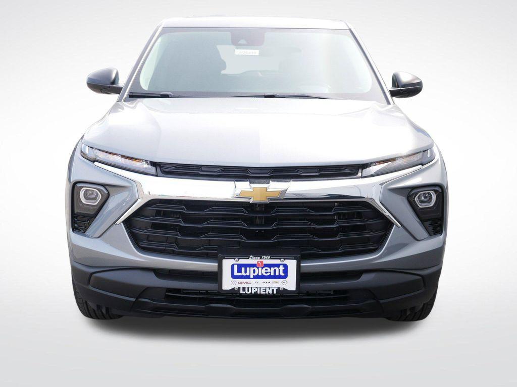 new 2026 Chevrolet TrailBlazer car, priced at $26,947