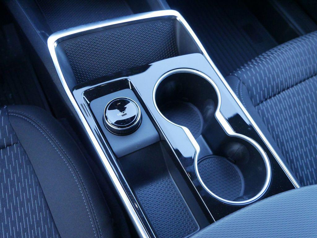 new 2026 Chevrolet Equinox car, priced at $30,194