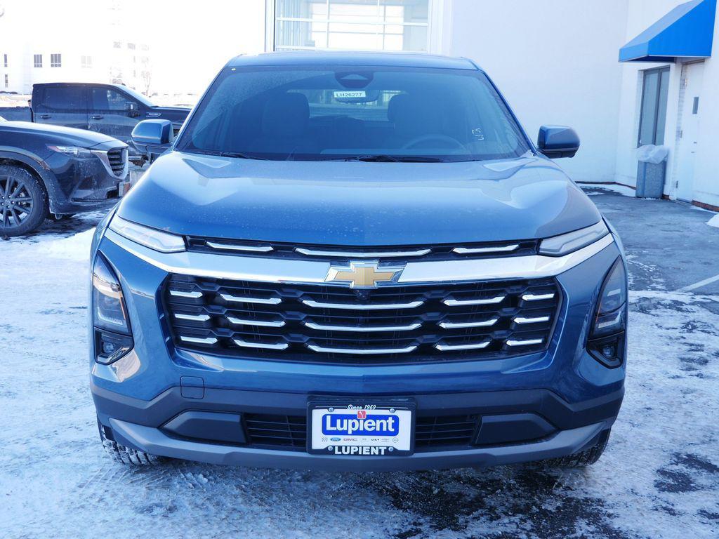 new 2026 Chevrolet Equinox car, priced at $30,194