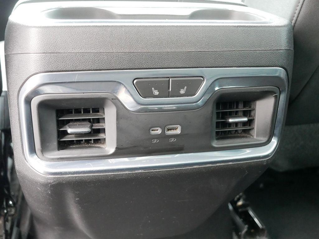 used 2023 Chevrolet Silverado 1500 car, priced at $37,924