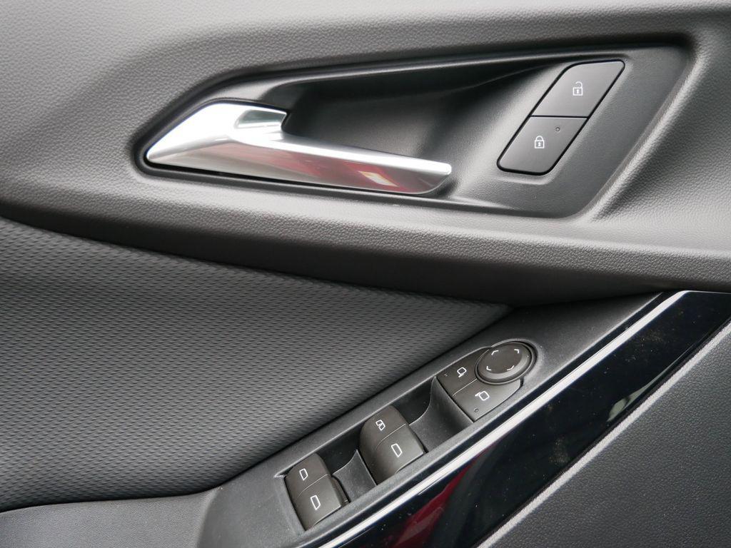 new 2026 Chevrolet Equinox car, priced at $32,384