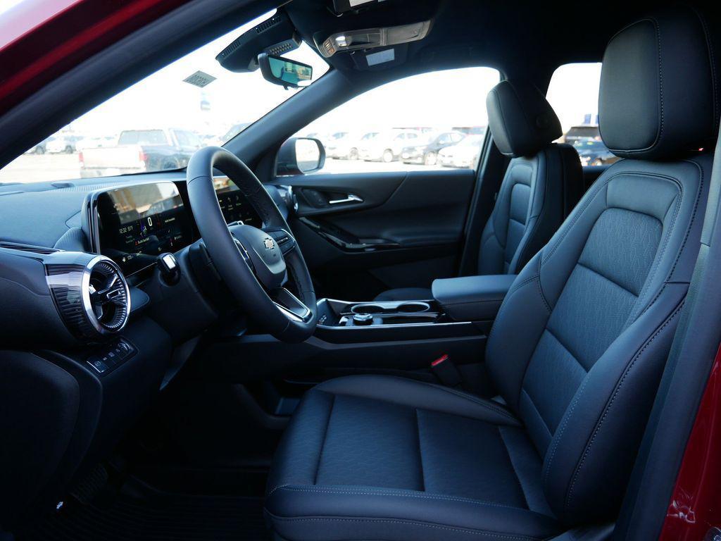 new 2026 Chevrolet Equinox car, priced at $31,412