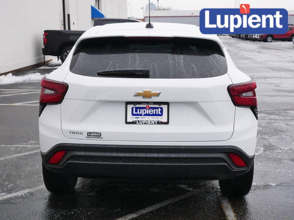 used 2024 Chevrolet Trax car, priced at $18,997