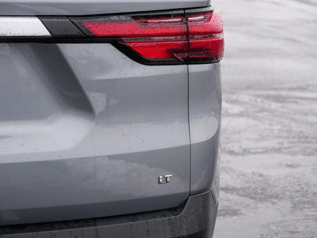 used 2023 Chevrolet Traverse car, priced at $21,408