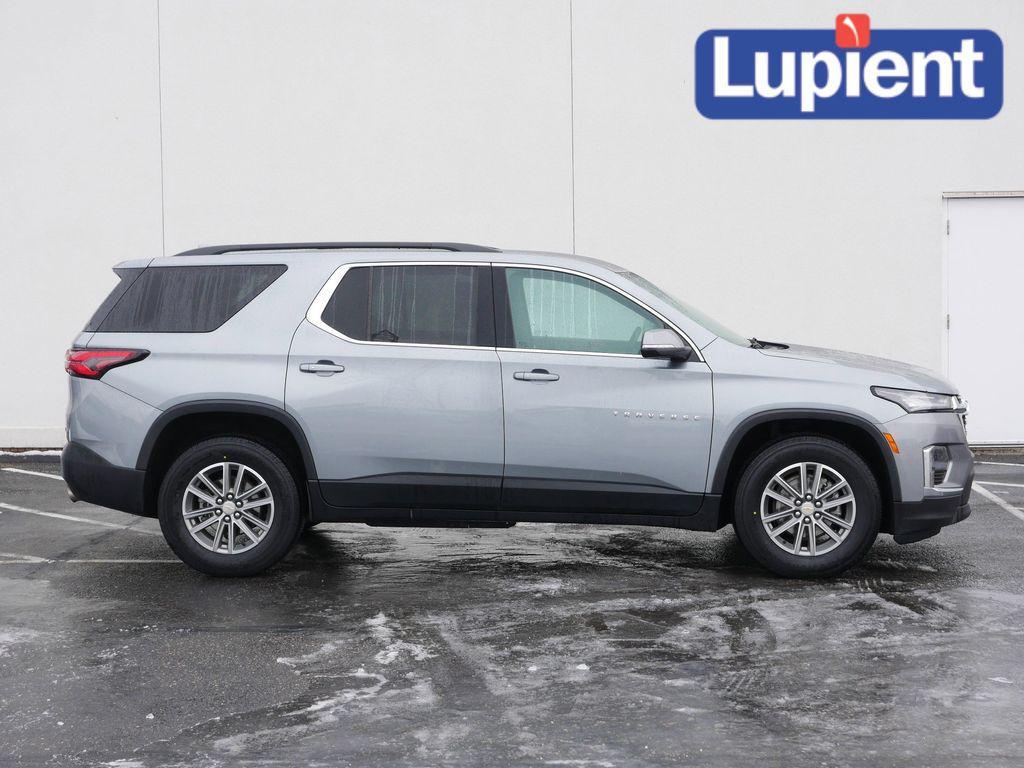 used 2023 Chevrolet Traverse car, priced at $22,000