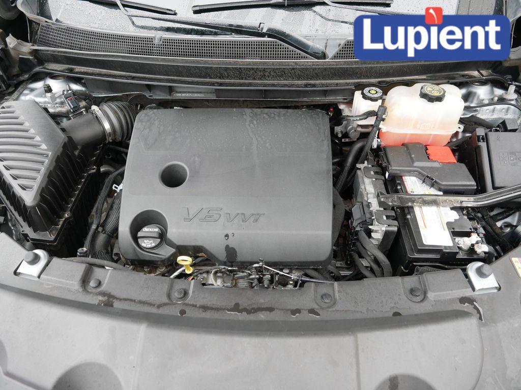 used 2023 Chevrolet Traverse car, priced at $22,000