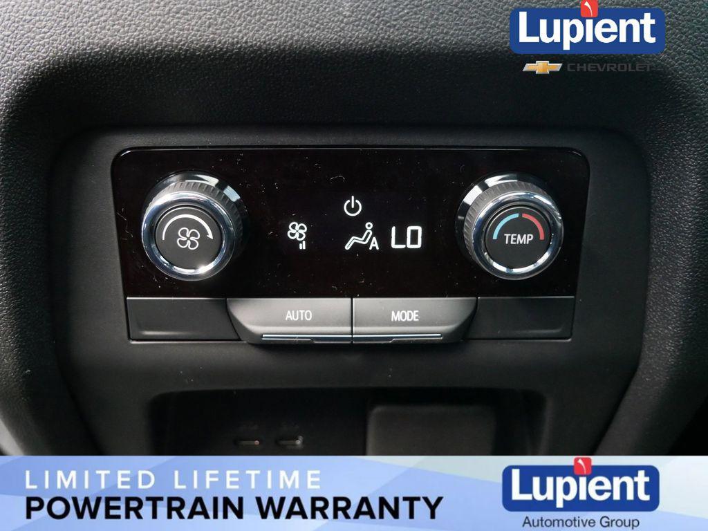 new 2026 Chevrolet Traverse car, priced at $50,262