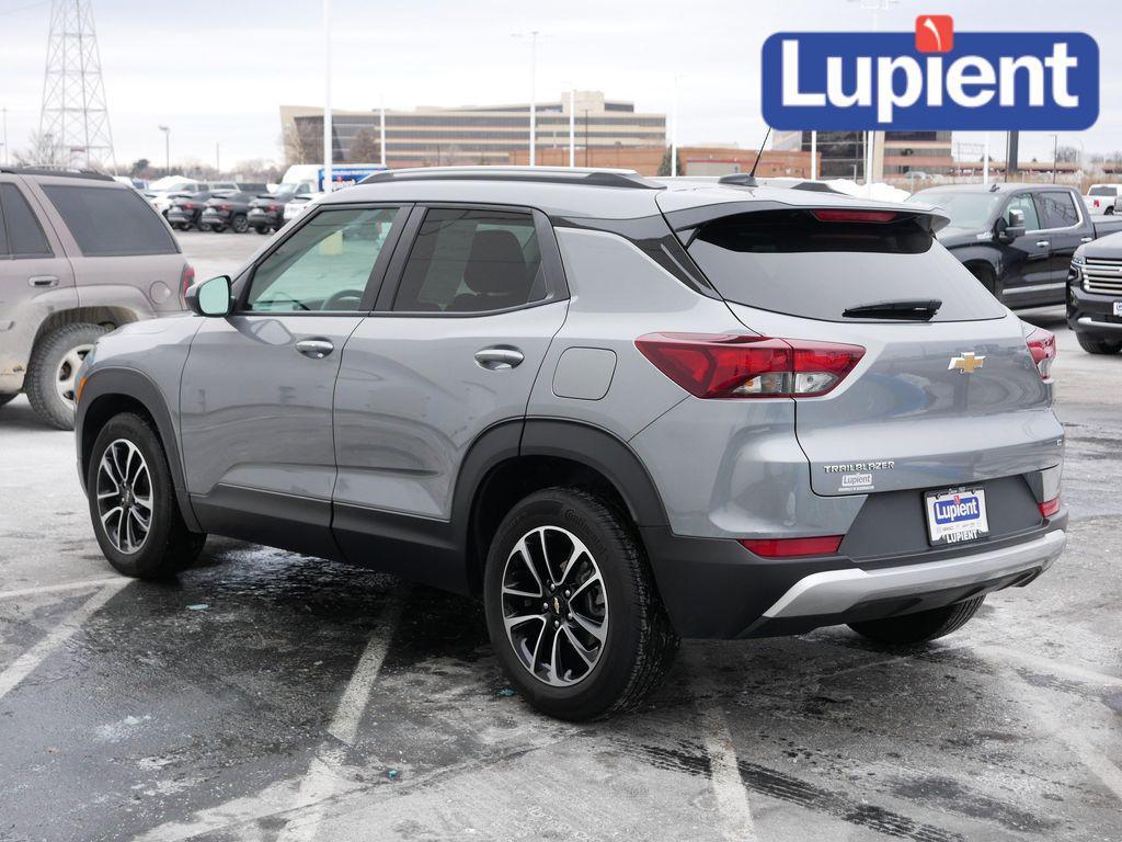used 2024 Chevrolet TrailBlazer car, priced at $21,598