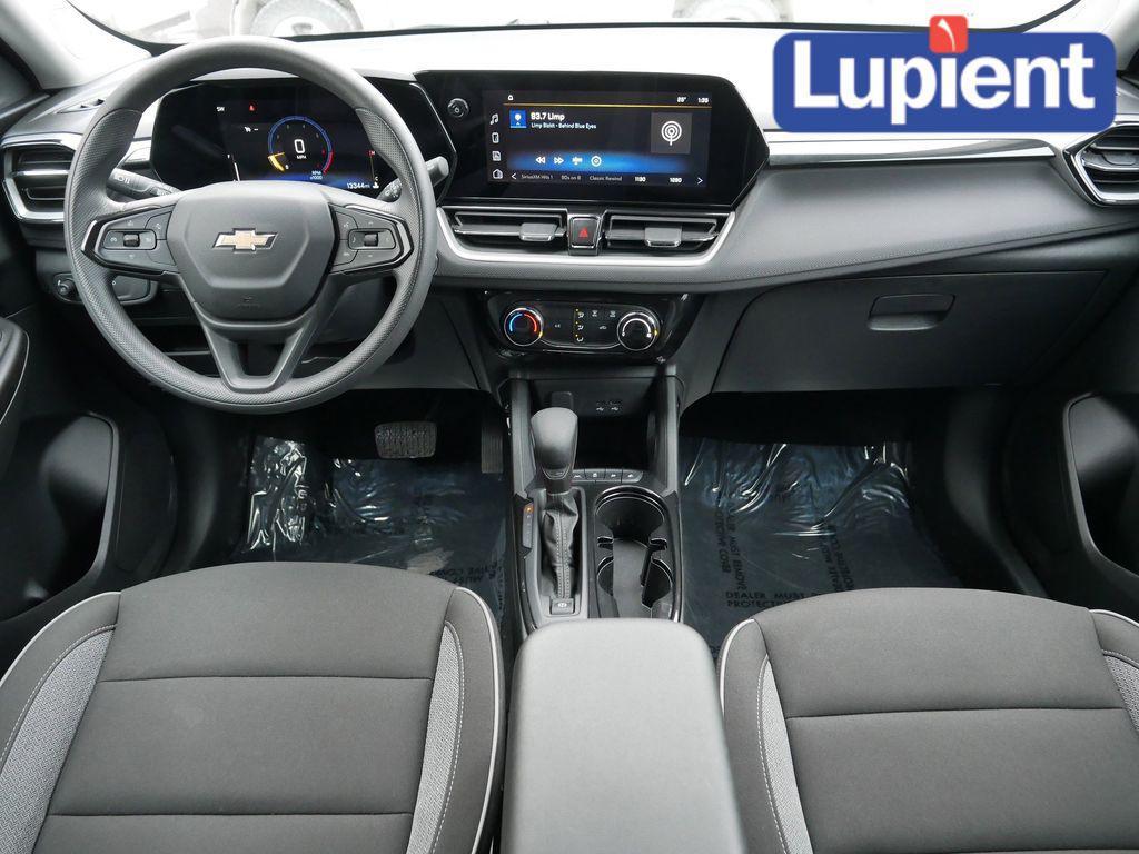 used 2024 Chevrolet TrailBlazer car, priced at $21,598