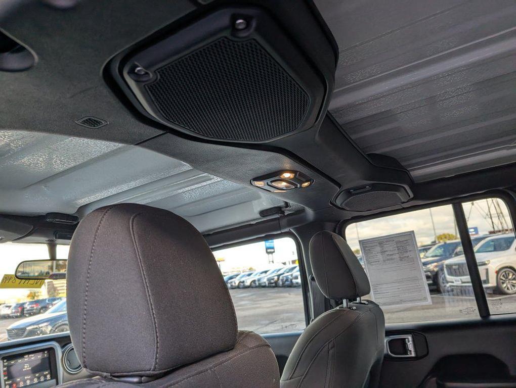 used 2020 Jeep Wrangler Unlimited car, priced at $23,514