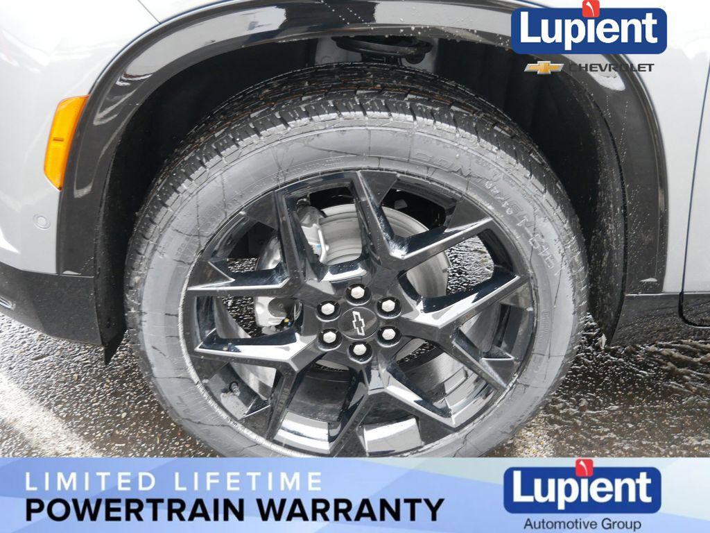 new 2026 Chevrolet Traverse car, priced at $55,034