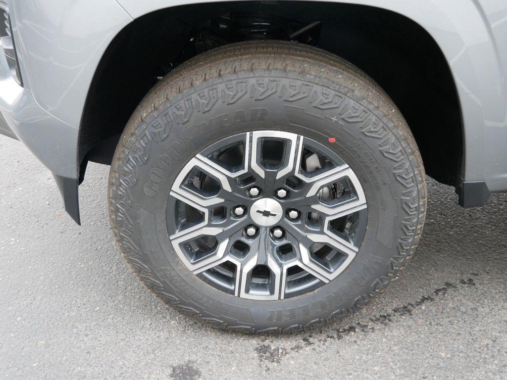 new 2026 Chevrolet Colorado car, priced at $43,861