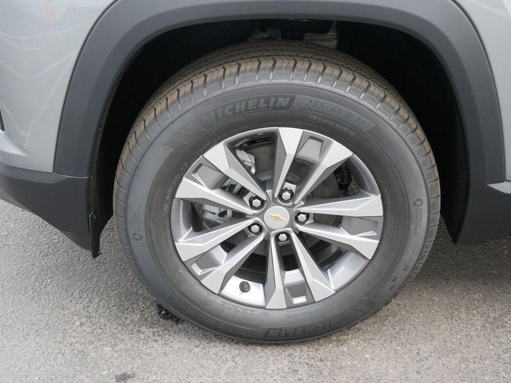 new 2026 Chevrolet Equinox car, priced at $32,089