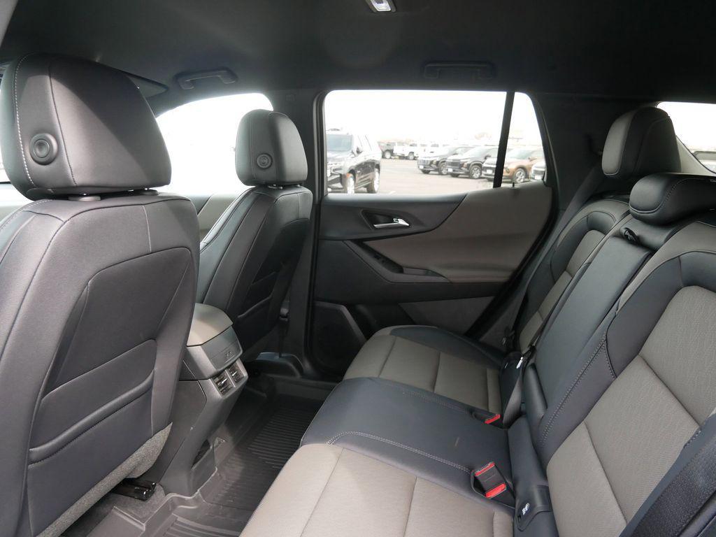 new 2026 Chevrolet Equinox car, priced at $32,089