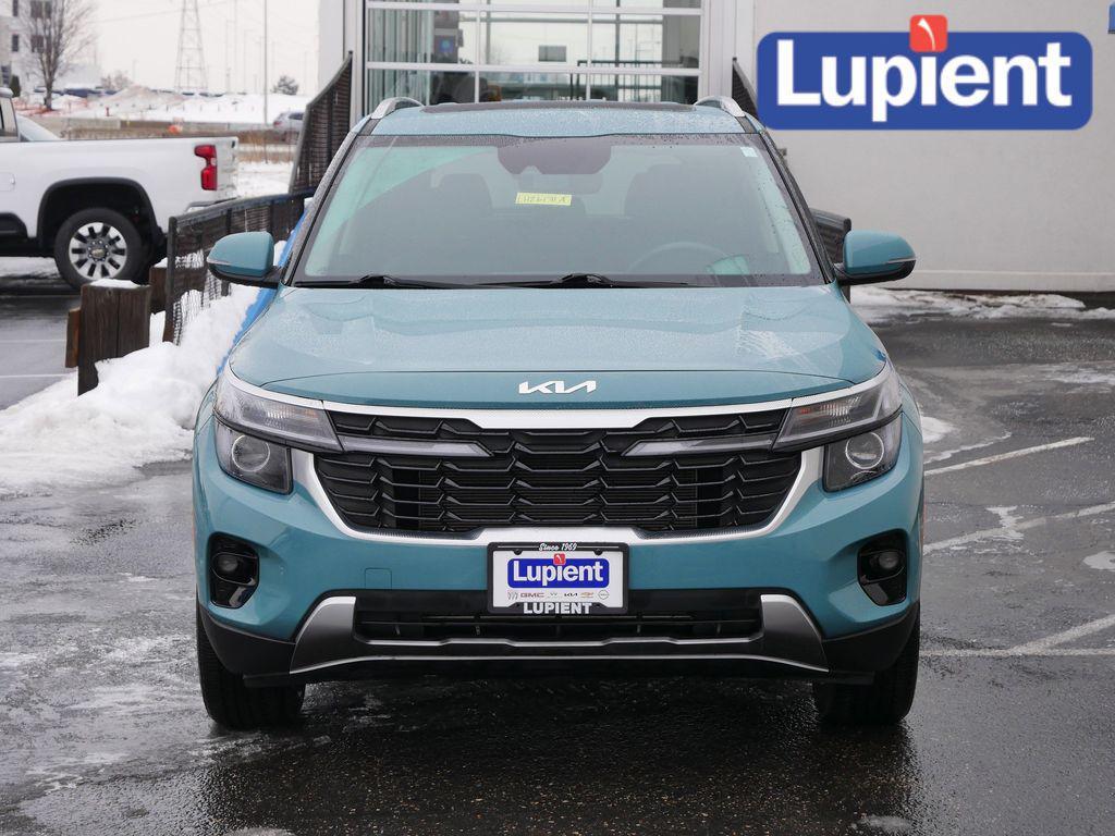 used 2025 Kia Seltos car, priced at $24,747