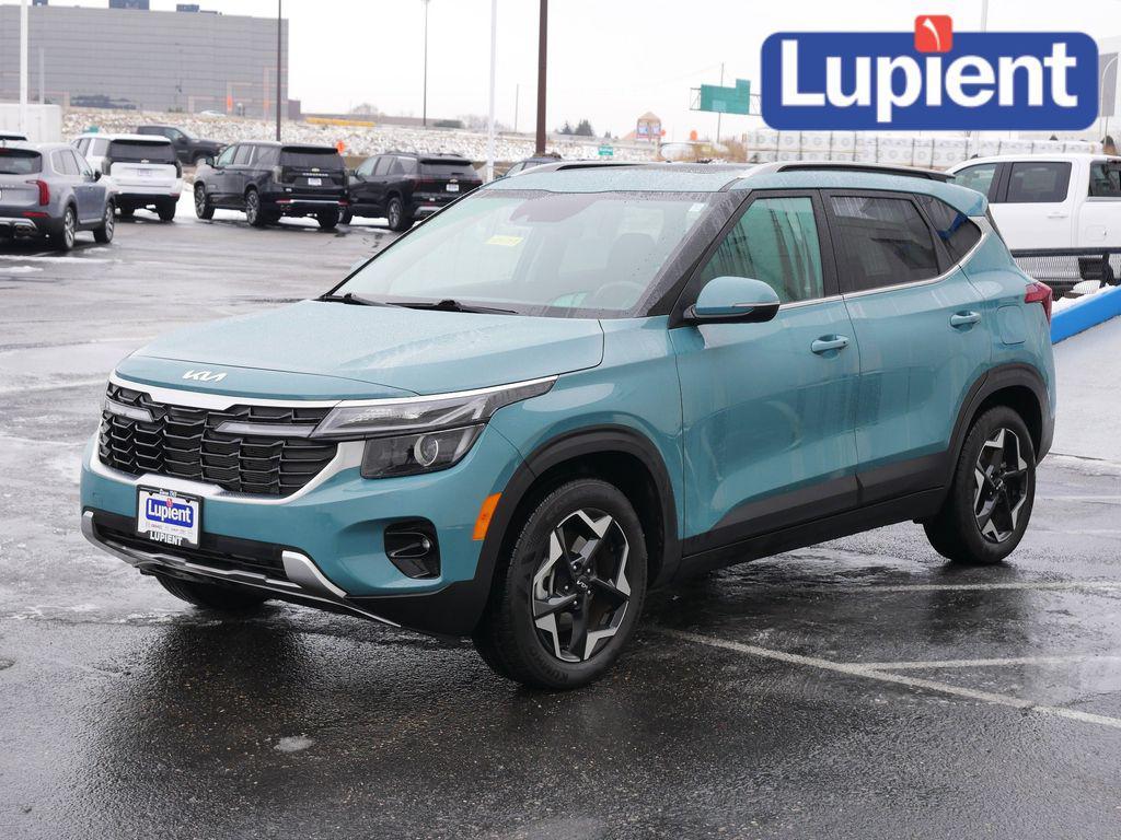 used 2025 Kia Seltos car, priced at $24,747